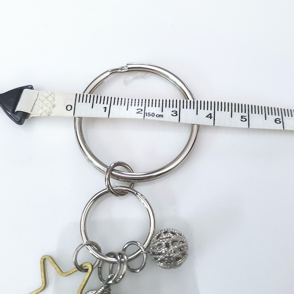 Star Keychain Accessory - Picture 4 of 4